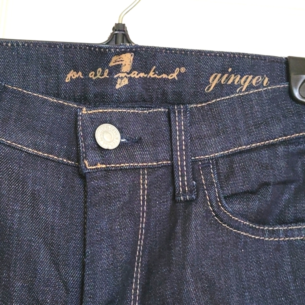 7 For All Mankind - Picture 2 of 4